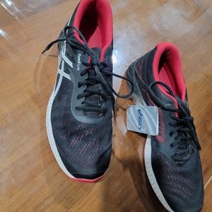 Asics men's shoes size 12